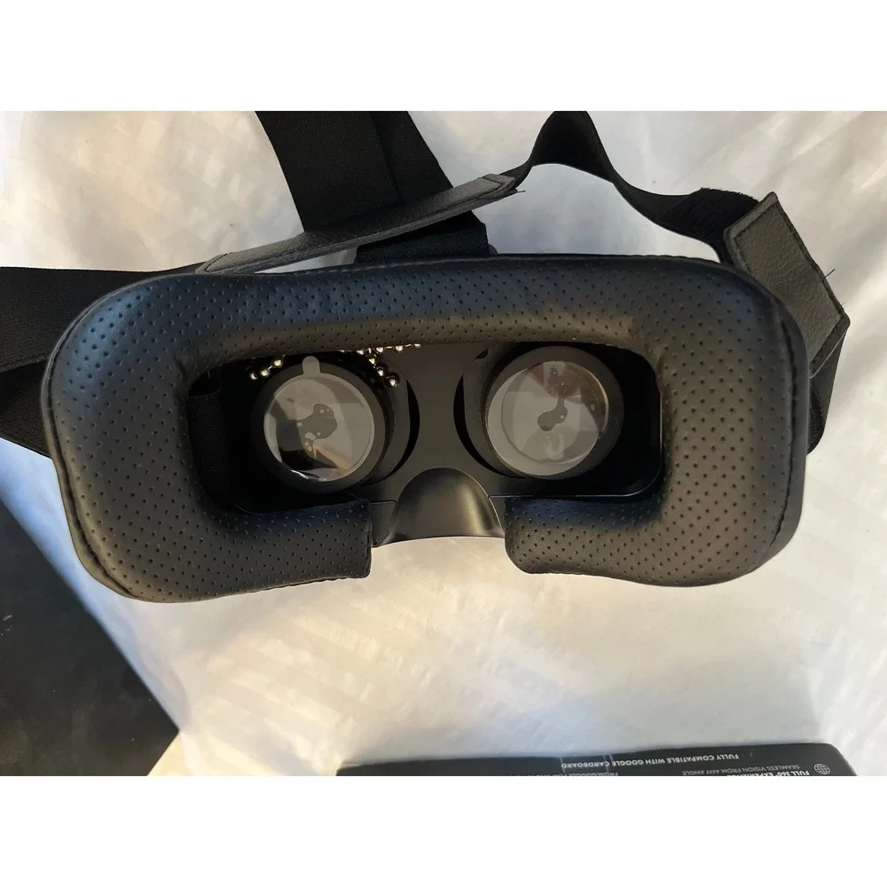 ReTrak Utopia 360 Virtual Reality 3D Headset for Smartphones Black ETVRC
